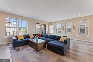 304 Petite Sirah Terrace SE, Leesburg, VA 20175 - Photo 5
