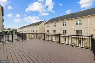 42116 Waltz Ter, Ashburn, VA 20148 - Photo 49