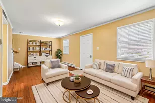 204 Shenandoah St SE, Leesburg, VA 20175 - Photo 5