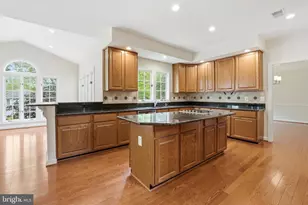 1414 Hague Dr SW, Leesburg, VA 20175 - Photo 17
