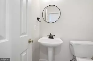 1414 Hague Dr SW, Leesburg, VA 20175 - Photo 15