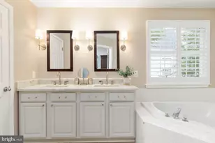 821 Santmyer Dr SE, Leesburg, VA 20175 - Photo 31