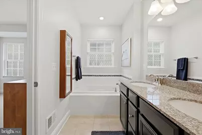 402 Haupt Square SE, Leesburg, VA 20175 - Photo 31