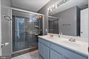 21143 Mayapple Pl, Sterling, VA 20164 - Photo 27