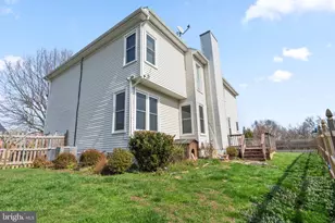 21143 Mayapple Pl, Sterling, VA 20164 - Photo 3