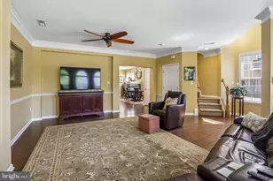 19446 Coppermine Sq, Leesburg, VA 20176 - Photo 5