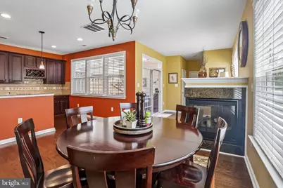 19446 Coppermine Square, Leesburg, VA 20176 - Photo 9