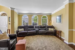 19446 Coppermine Sq, Leesburg, VA 20176 - Photo 3