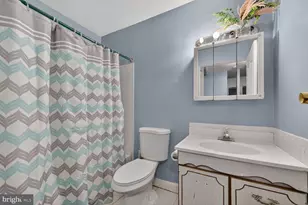1305 N Sterling Blvd, Sterling, VA 20164 - Photo 15