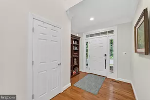 21398 Fairhunt Dr, Ashburn, VA 20148 - Photo 7
