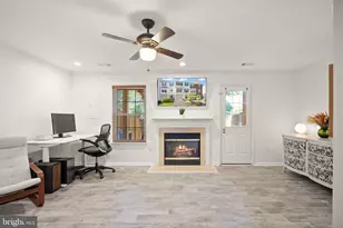 21740 Kings Crossing Terrace, Ashburn, VA 20147 - Photo 37