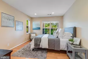 20313 Beechwood Terrace, Ashburn, VA 20147 - Photo 13