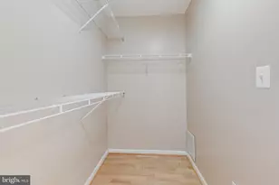 20313 Beechwood Terrace, Ashburn, VA 20147 - Photo 17