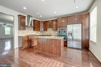 42230 Castle Ridge Square, Brambleton, VA 20148 - Photo 13