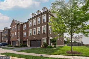 42230 Castle Ridge Square, Brambleton, VA 20148 - Photo 1
