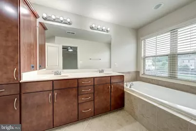 42230 Castle Ridge Square, Brambleton, VA 20148 - Photo 21