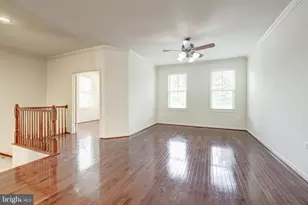 42230 Castle Ridge Square, Brambleton, VA 20148 - Photo 5