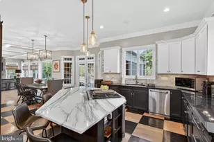 25301 Poland Rd, Chantilly, VA 20152 - Photo 15