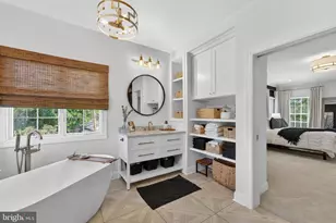 25301 Poland Rd, Chantilly, VA 20152 - Photo 53