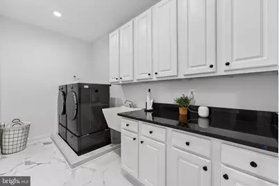 25301 Poland Road, Chantilly, VA 20152 - Photo 49