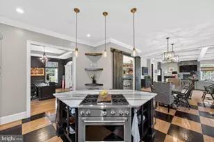 25301 Poland Rd, Chantilly, VA 20152 - Photo 13