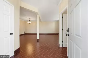 802 Ferndale Terrace NE, Leesburg, VA 20176 - Photo 7
