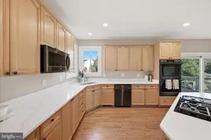 301 Shiloh Pl SE, Leesburg, VA 20175 - Photo 21