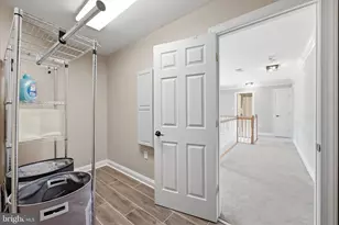 301 Shiloh Pl SE, Leesburg, VA 20175 - Photo 49