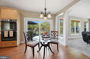 301 Shiloh Pl SE, Leesburg, VA 20175 - Photo 23