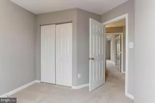 25454 Upper Clubhouse Dr, Chantilly, VA 20152 - Photo 19