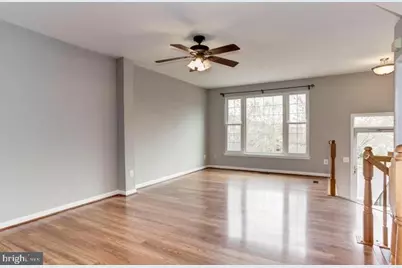 25454 Upper Clubhouse Drive, Chantilly, VA 20152 - Photo 3
