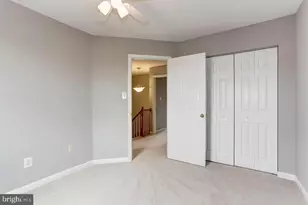 25454 Upper Clubhouse Dr, Chantilly, VA 20152 - Photo 21