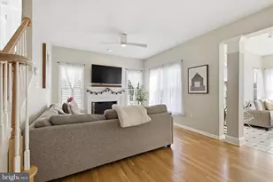 20358 Plainfield St, Ashburn, VA 20147 - Photo 5