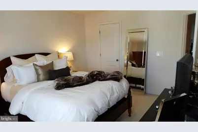 21725 Pagoda Terrace, Ashburn, VA 20147 - Photo 17