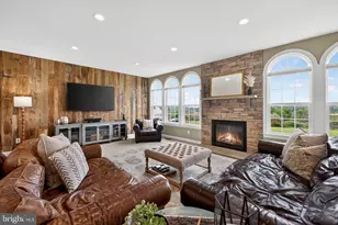 15117 Grace Pl, Waterford, VA 20197 - Photo 19
