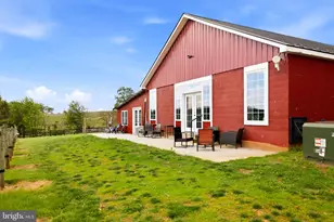 40817 Browns Ln, Waterford, VA 20197 - Photo 31
