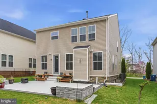 42029 Spruce Point Ct, Brambleton, VA 20148 - Photo 9