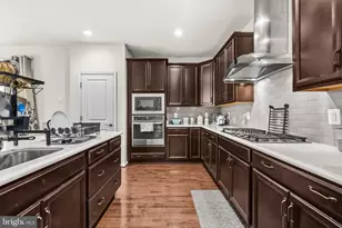 42029 Spruce Point Ct, Brambleton, VA 20148 - Photo 15