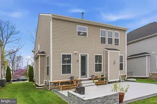 42029 Spruce Point Ct, Brambleton, VA 20148 - Photo 7