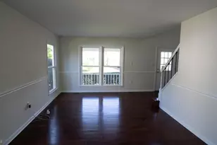 10854 Monticello Ct, Great Falls, VA 22066 - Photo 9