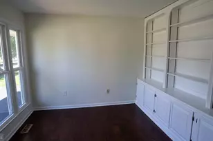 10854 Monticello Ct, Great Falls, VA 22066 - Photo 15