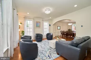 21219 Crucible Ct, Ashburn, VA 20147 - Photo 9
