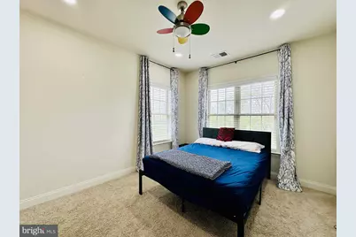 22611 Windsor Locks Square, Ashburn, VA 20148 - Photo 25