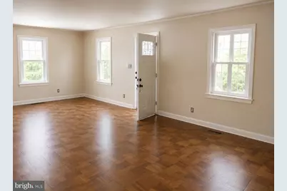 310 S 20th Street, Purcellville, VA 20132 - Photo 3