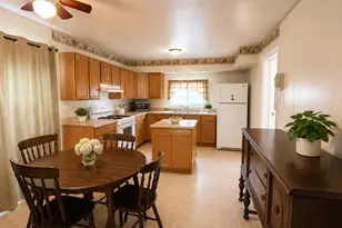 310 S 20th St, Purcellville, VA 20132 - Photo 7