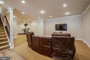 19590 Saratoga Springs Pl, Ashburn, VA 20147 - Photo 41