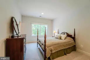 19590 Saratoga Springs Pl, Ashburn, VA 20147 - Photo 25