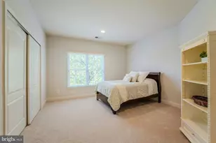 19590 Saratoga Springs Pl, Ashburn, VA 20147 - Photo 27
