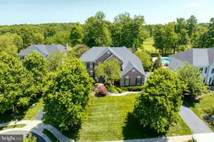 19590 Saratoga Springs Pl, Ashburn, VA 20147 - Photo 1