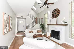 1 Glengyle Ln, Sterling, VA 20165 - Photo 9